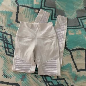 Alo yoga Moto Leggings